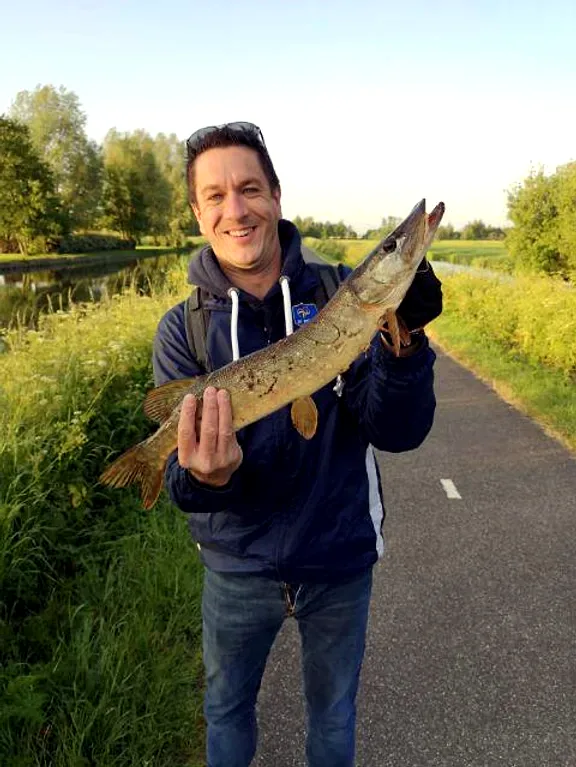 Memancing di sekitar Slapen in de Polder